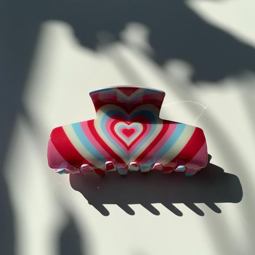 Velvet Claws Hair Clip | The Foxy in Red Mint